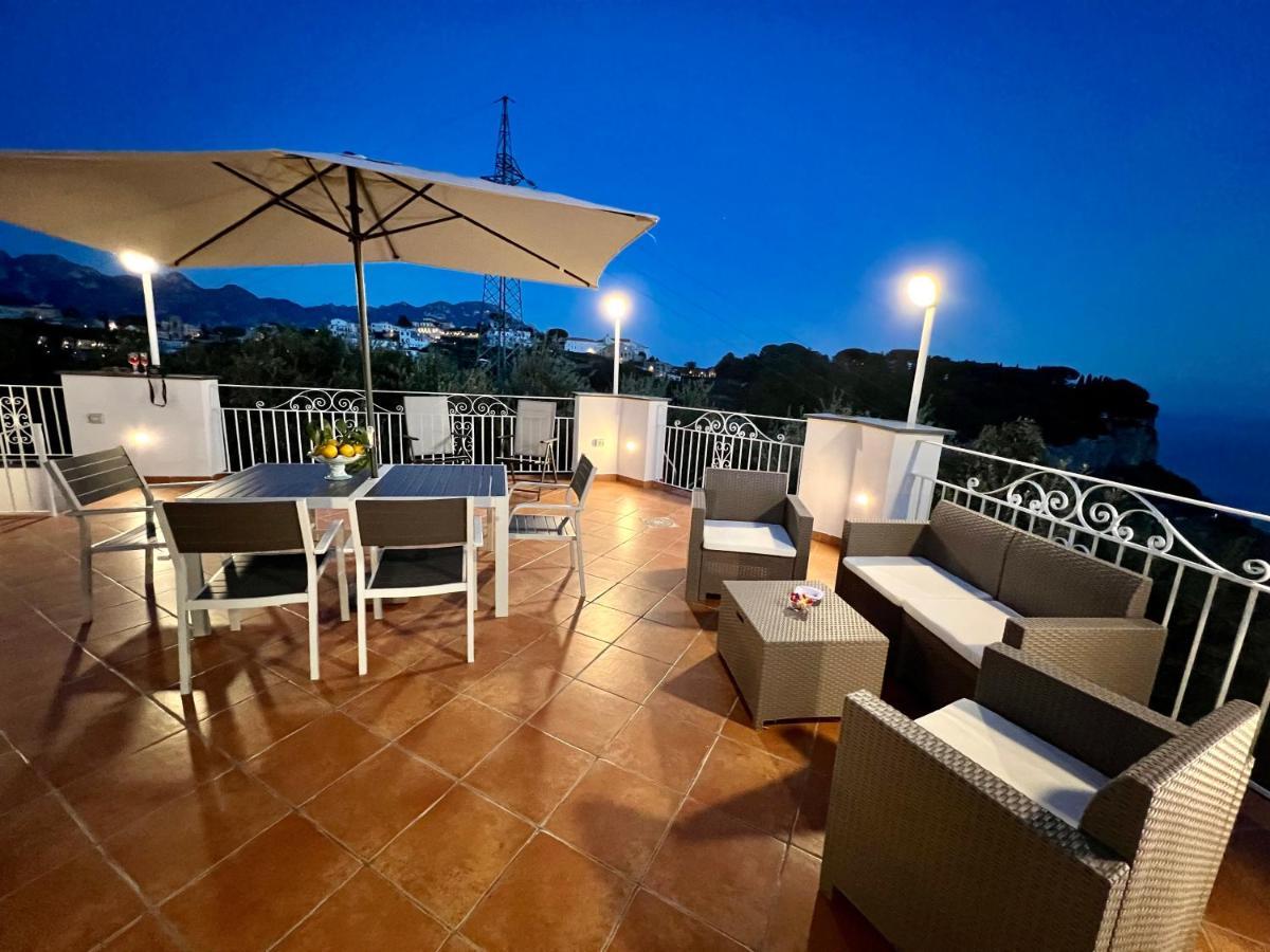 סקאלה Infinity Experience Casa Vacanza Incantevole Con Terrazzo מראה חיצוני תמונה